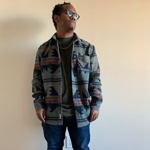 Meet your Posher, Jeremiah